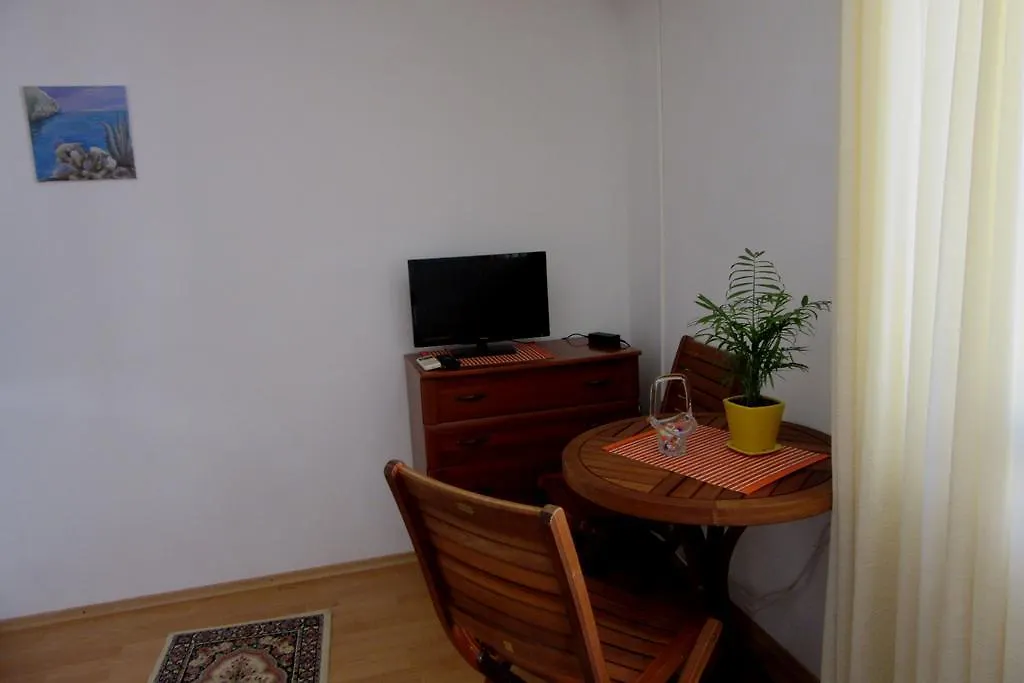 Dobra Apartments Trogir